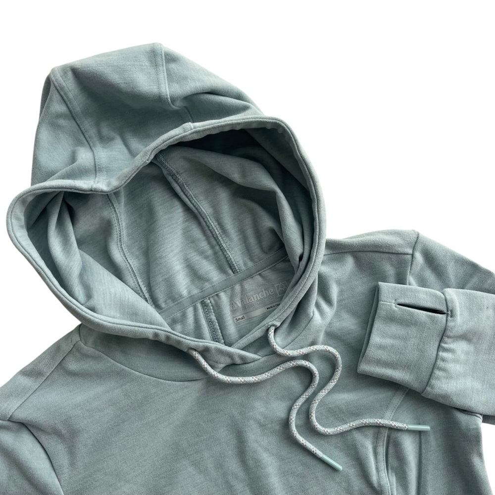 Avalanche Women’s Size Small, Striated Light Teal Willow Ultra Soft Hoodie Tunic
